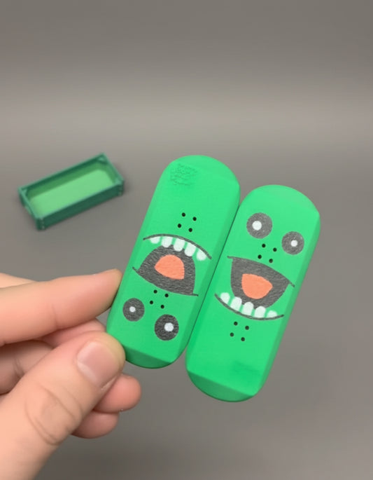 Pickle Kickflip w/ crate