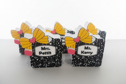 Composition Bow Pen Holder