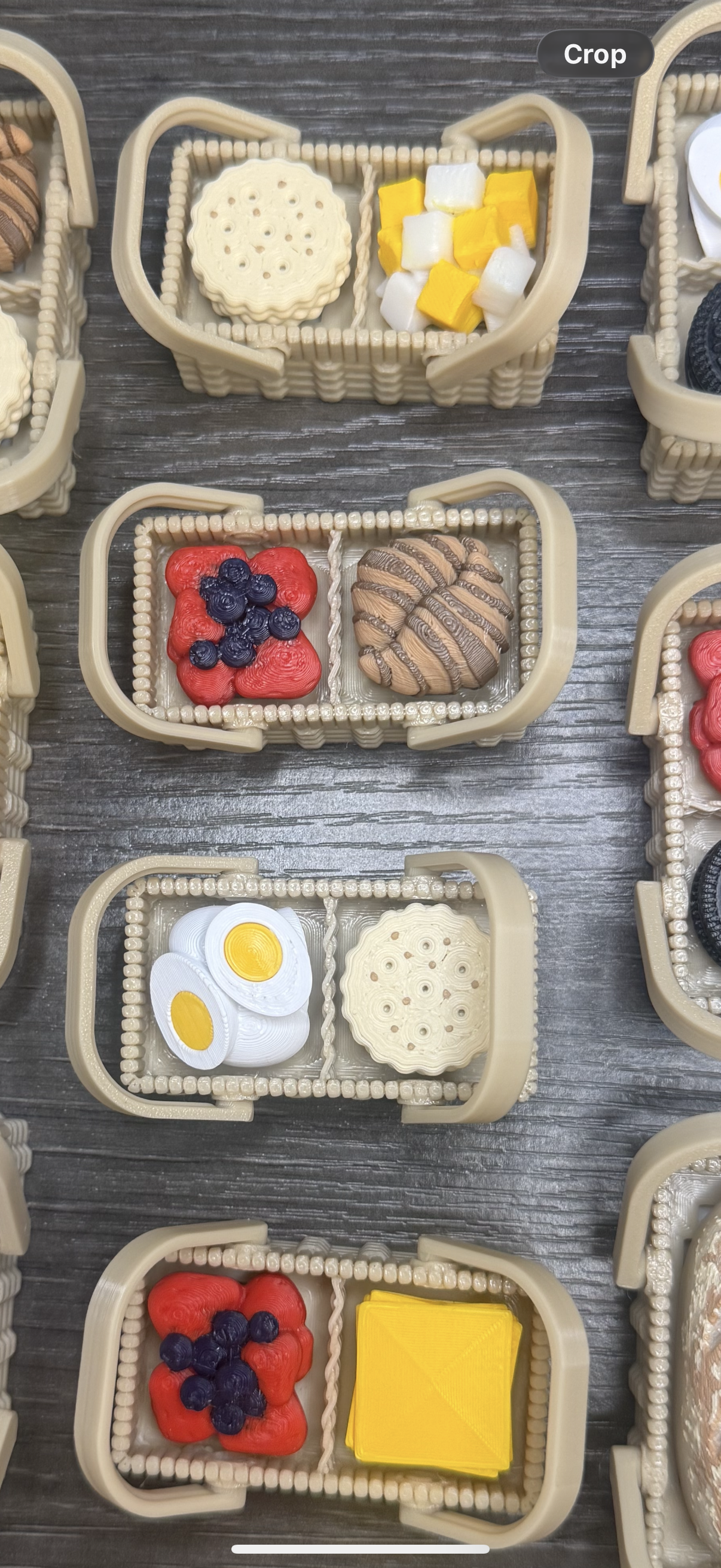 Mystery Picnic Basket Clicker